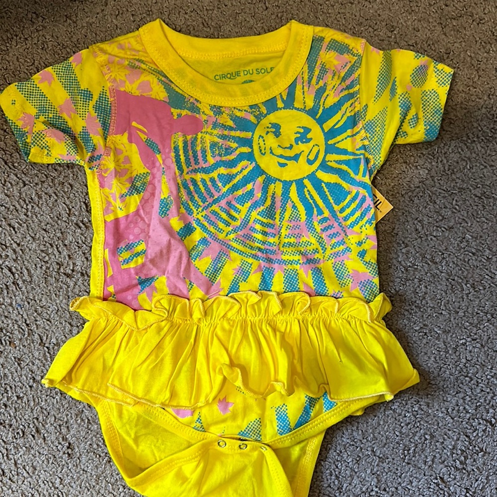Cirque du Soleil cute baby bodysuit for girls.